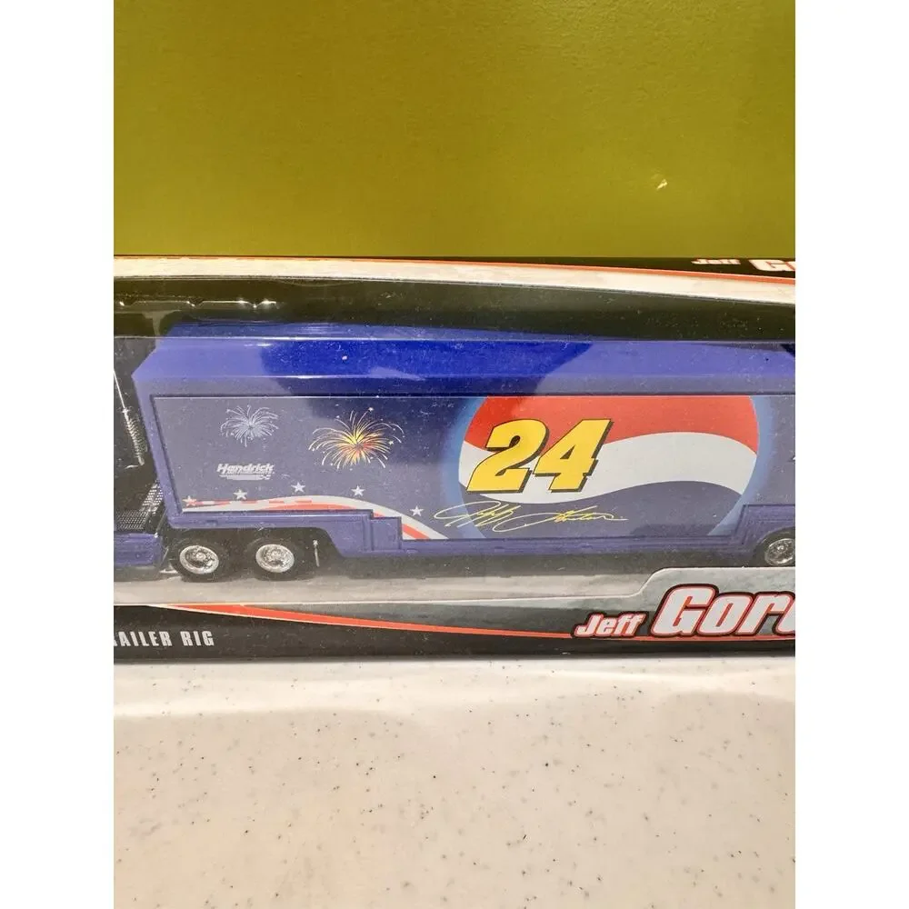 Vtg Nascar Winners Circle Jeff Gordon #24 Dupont Trailer Rig Pepsi 1:64 Scale